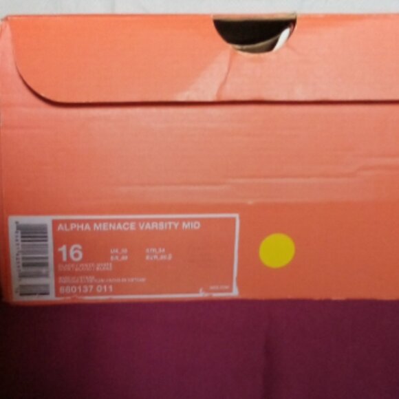 Nike Alpha Menace Varsity MID size 16 NIB - Picture 9 of 10